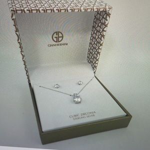 166. Giani Bernini Set Cubic Zirconia pendant / earrings sterling silver